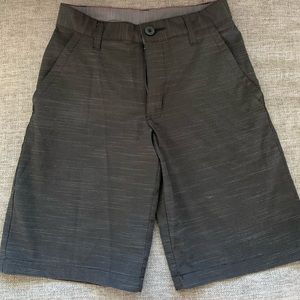 Boys size 24 (10-12) Burnside Board shorts